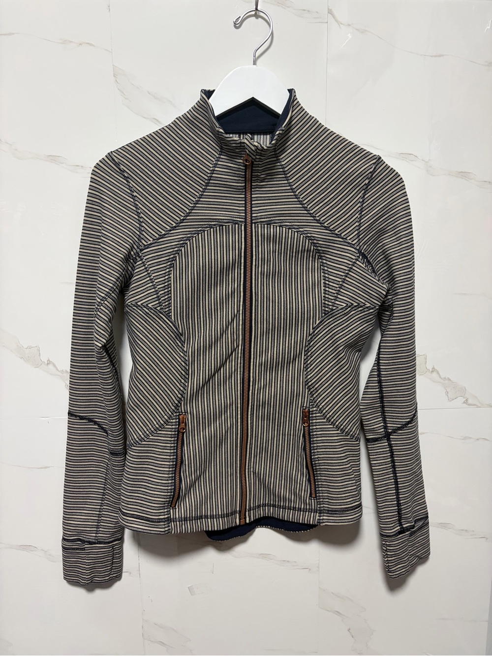 Lululemon Forme Jacket Il Textured Pine Stripe Inkwell Mojave Tan Full Zip Sz 4